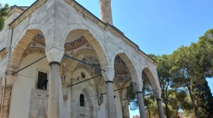 'Cuma namaz? ç?k??? domuz eti yedirildi' iddias?na valilikten kafalar? kar??t?ran aç?klama