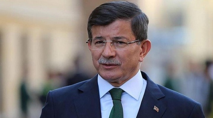 Ahmet Davutoğlu’ndan ses getirecek itiraf