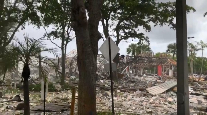 AVM’de patlama… Olay yeri savaş alanına döndü