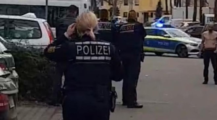 Alman polisi 3 çocuk babası Türk ü annesinin gözü önünde vurdu