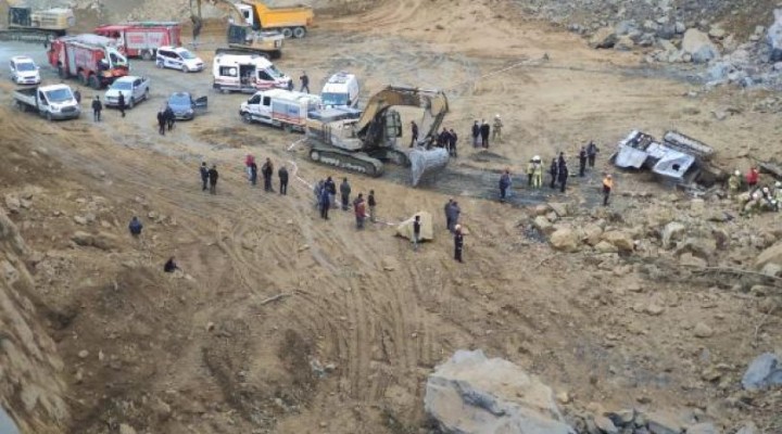 Arnavutköy de taş ocağında göçük: 2 işçi hayatını kaybetti