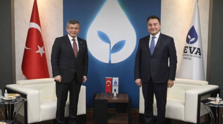 Babacan ve Davutoğlu ndan ortak açıklama:  Türkiye her an seçime gidebilir 