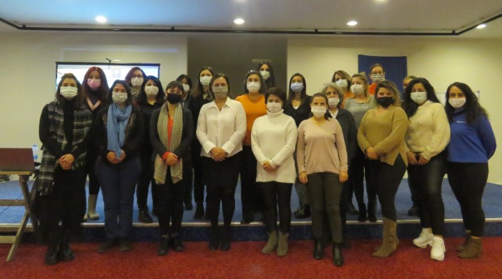 Büyükşehir den pandeminin etkilerine karşı kadın çalışanlara eğitim
