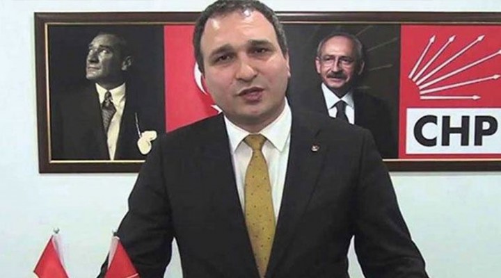 CHP li Belediye Meclis üyeleri istifa edip AK Parti ye geçti