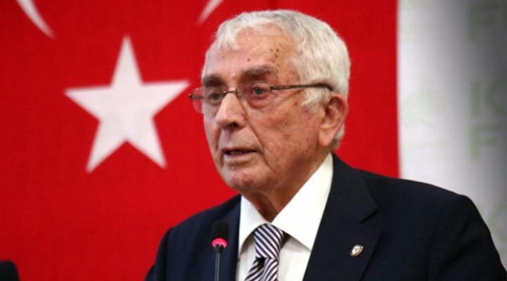 CHP li eski bakan Ali Topuz hayatını kaybetti!