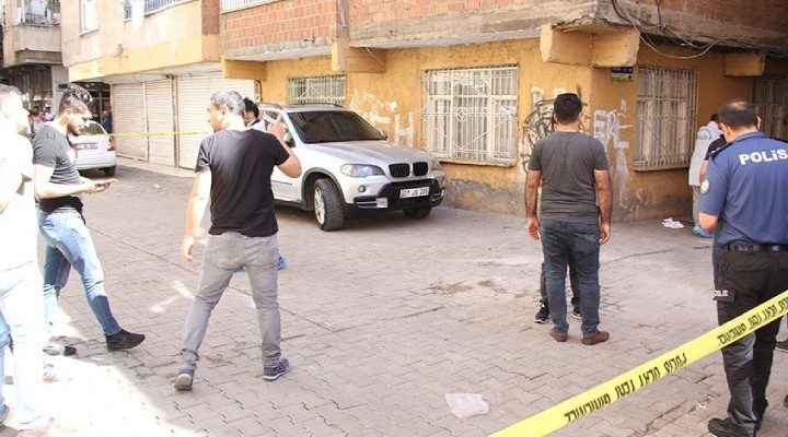 Diyarbakır’da hain saldırı… Bir polis şehit oldu
