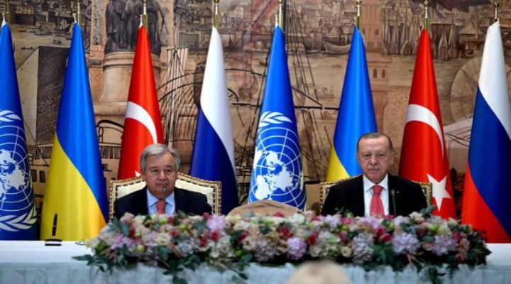 Erdoğan ve Guterres Dolmabahçe’de:  Tahıl koridoru  için Dolmabahçe de imzalar atıldı