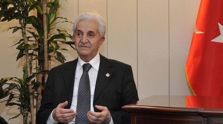 Eski Refah Partisi Genel Başkanı Ahmet Tekdal yaşamını yitirdi
