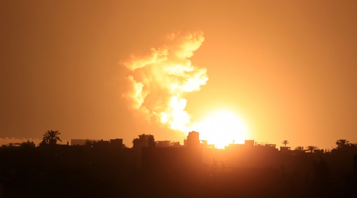 İsrail den Gazze ye hava sadırısı!