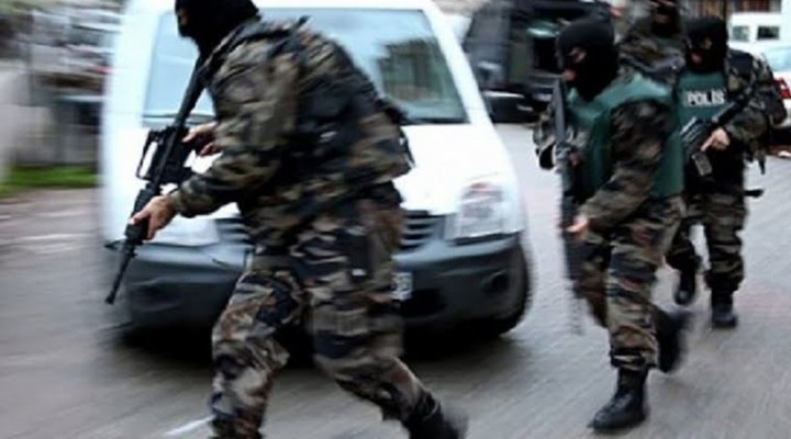 İstanbul da terör örgütü IŞİD e yönelik operasyonda 10 kişi gözaltına alındı