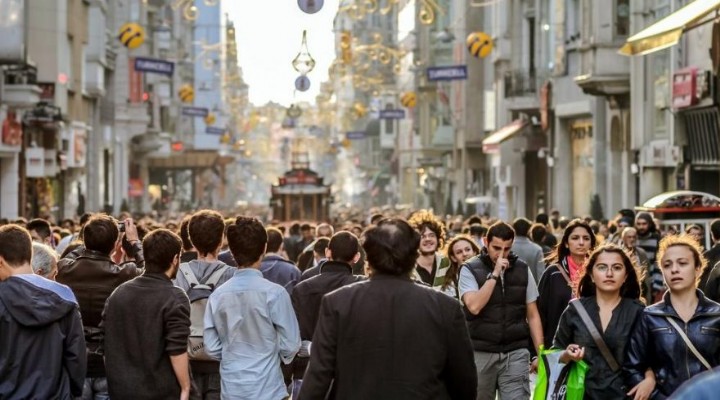 İstanbul’un nüfusunda rekor artış: 451 bin 543