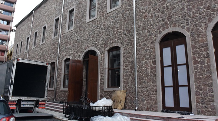 İzmir İktisat Kongresi tarihi binası, açılışa hazırlanıyor