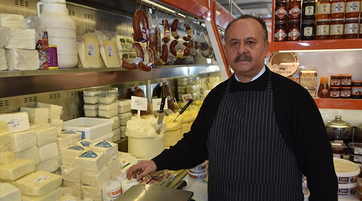 İzmir de  Askıda peynir  uygulaması!