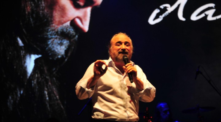 İzmir de Volkan Konak konseri