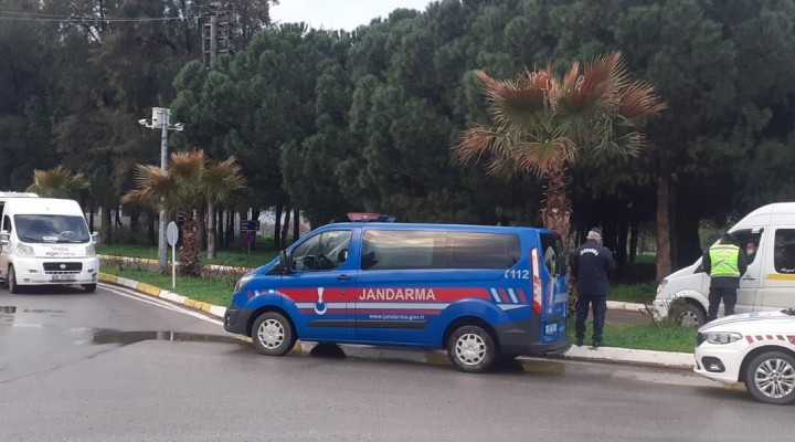 İzmir de aranan 25 kişi yakalandı