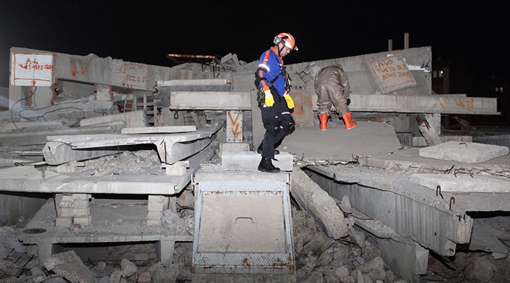 İzmir de deprem tatbikatı