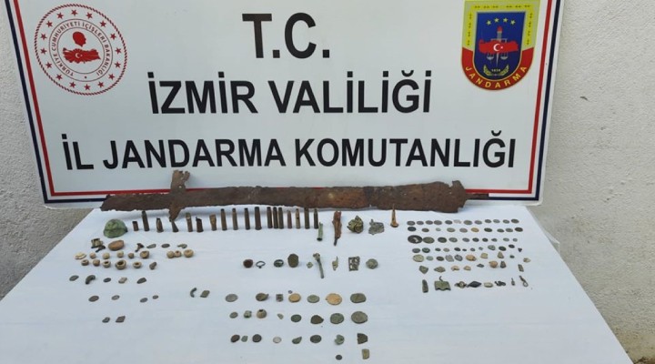 İzmir de tarihi eser kaçakçılığı operasyonu