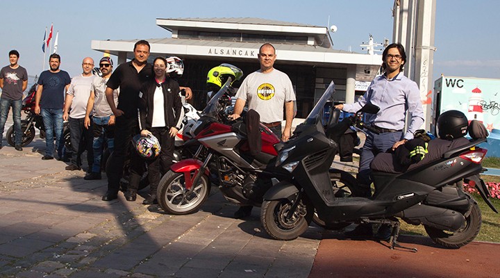 İzmir de yeni moda motosiklet