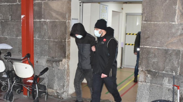 İzmir deki terör operasyonuna 2 tutuklama