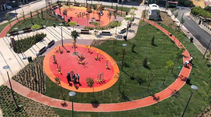 İzmir e üç yeni park geldi