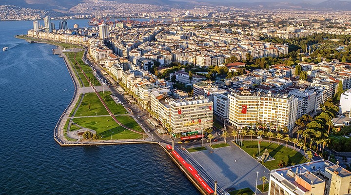 İzmir için korkutan deprem raporu... 75 bin binada hasar, 30 bin ölü!
