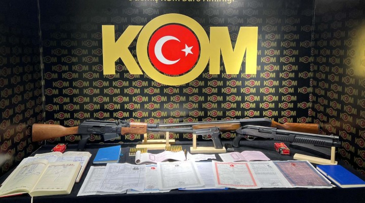 İzmir’de tefecilik operasyonu: 4 gözaltı!