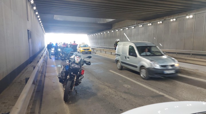 İzmir’de trafik kazası: 2 yunus polisi yaralandı