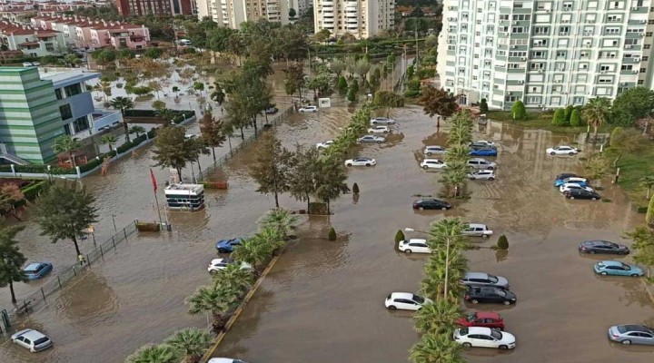 İzmirliler dikkat, yeni uyarı geldi! Sel tehlikesi var