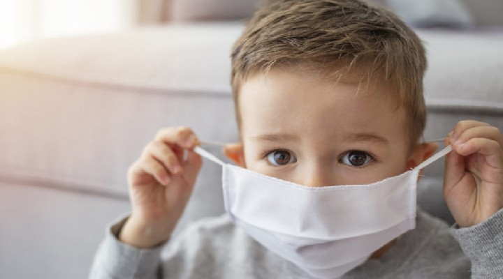 Koronavirüs atlatan çocuklar için önemli uyarı