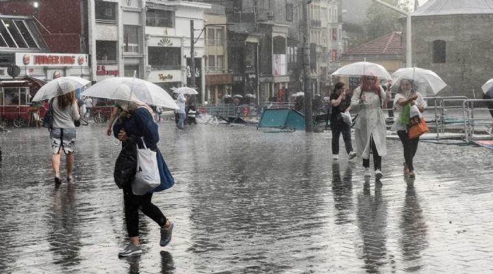 Meteoroloji duyurdu: İstanbul a sağanak geliyor