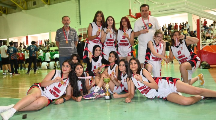 Metropolis Spor Kulübü İzmir şampiyonu oldu!