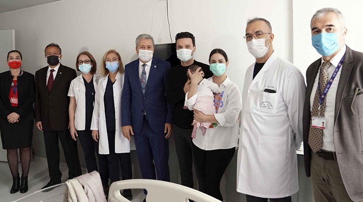 Şarkıcı Sinan Özen in 10 aylık kızı İzmir de sağlığına kavuştu