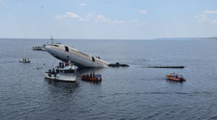 Saros Körfezi nde dev uçak batırıldı!