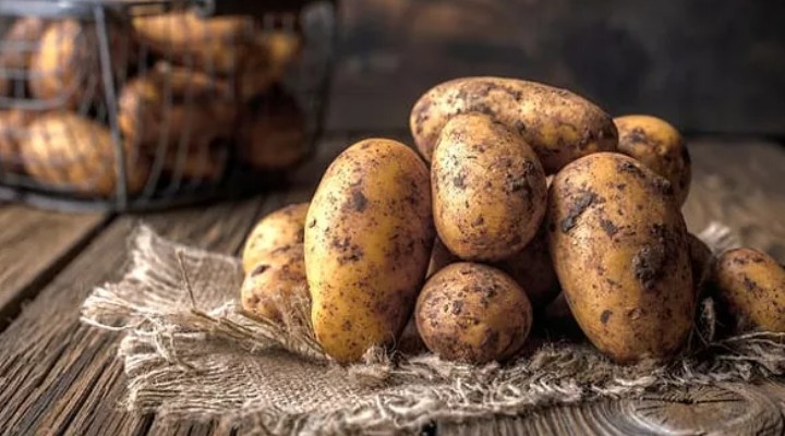 Soğandan sonra patates... Kilosu 15 lirayı buldu!