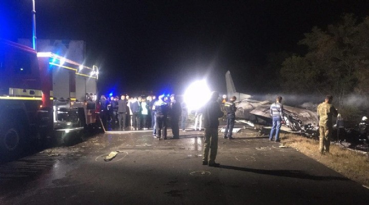 Ukrayna da uçak kazası: 22 ölü!
