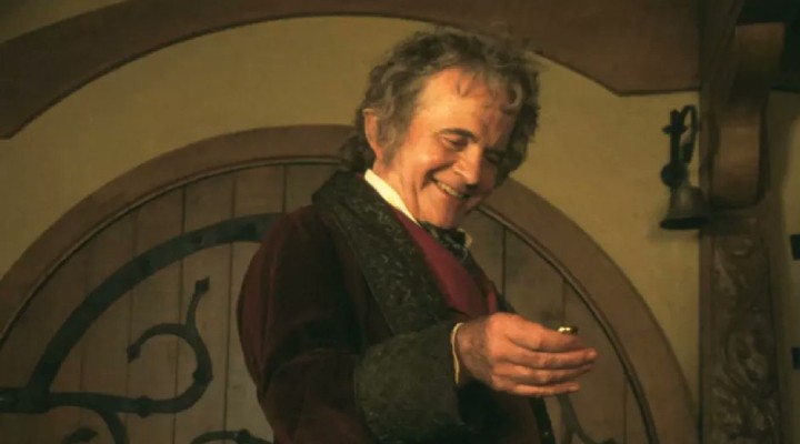 Yüzüklerin Efendisi nin Bilbo Baggins i yaşamını yitirdi