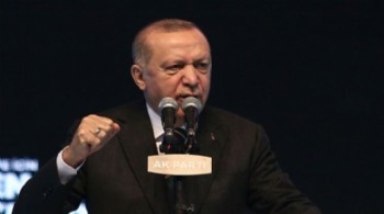 Sezen Aksu'yu hedef alan Erdoğan hakkında suç duyurusu