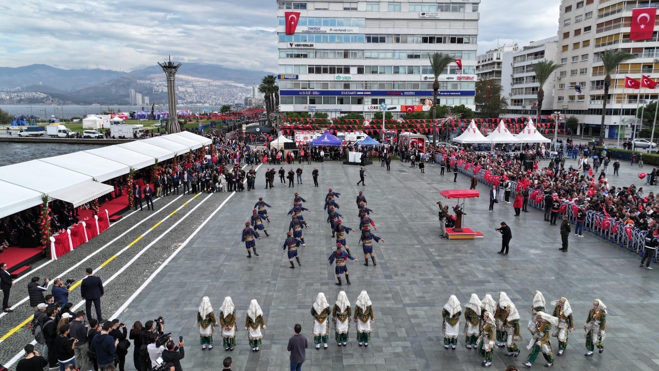 İzmir'de Cumhuriyet coşkusu