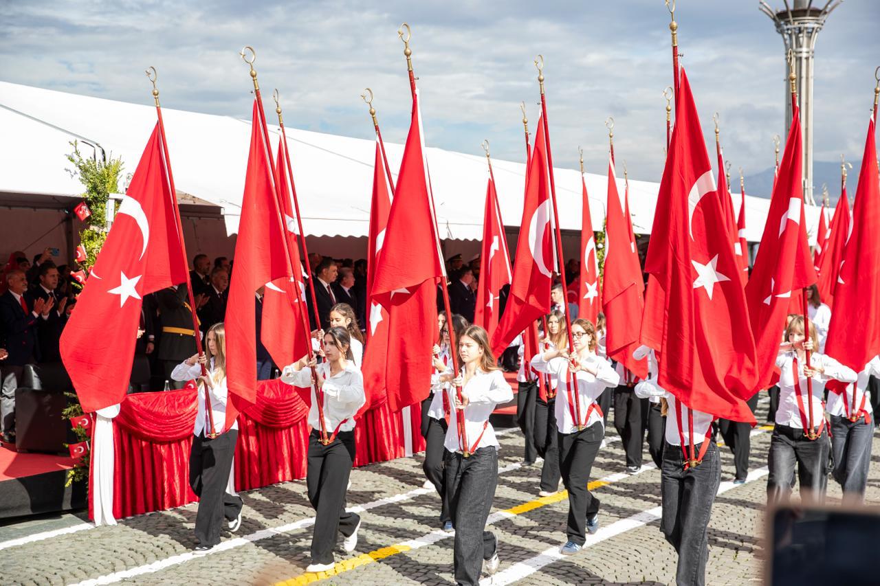 İzmir'de Cumhuriyet coşkusu