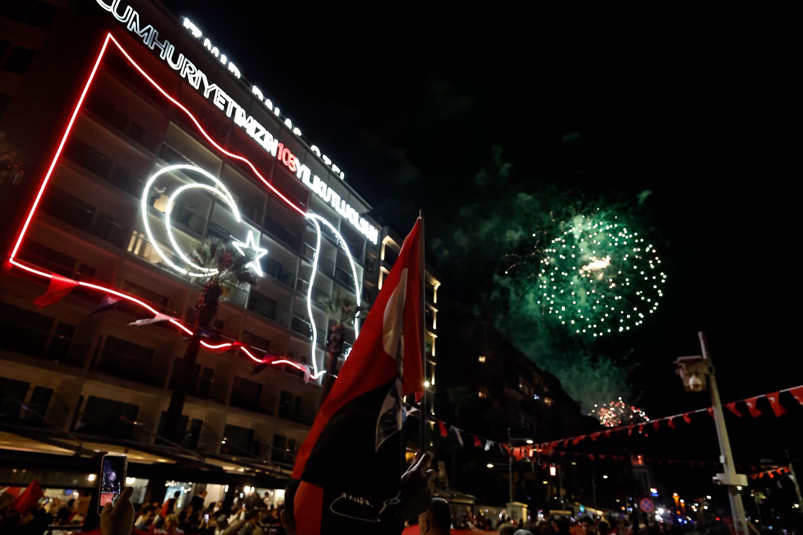 İzmir'de muhteşem Cumhuriyet kutlaması