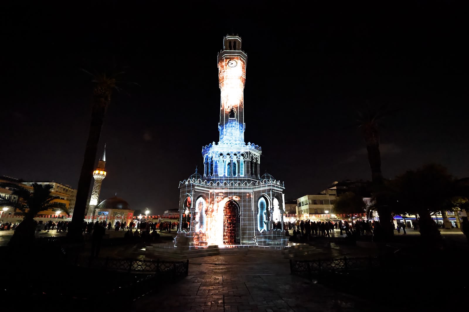 İzmir'de muhteşem Cumhuriyet kutlaması