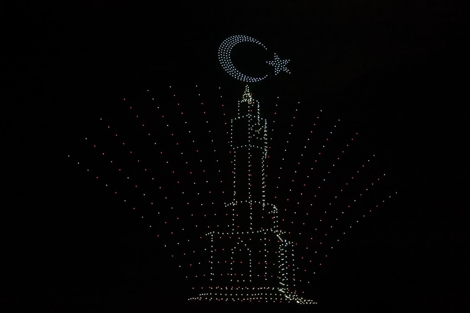 İzmir'de muhteşem Cumhuriyet kutlaması