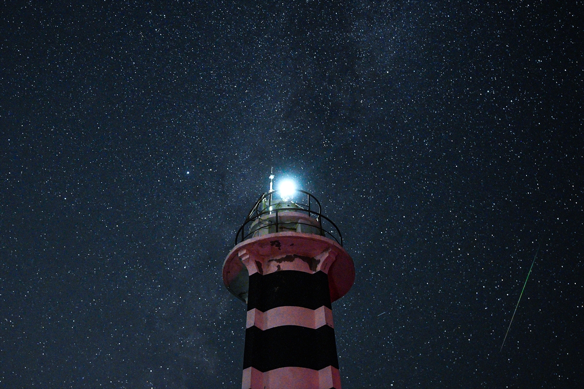 İzmir'de Perseid meteor yağmuru 