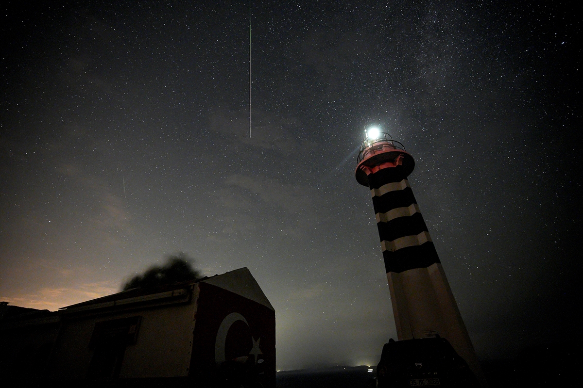 İzmir'de Perseid meteor yağmuru 