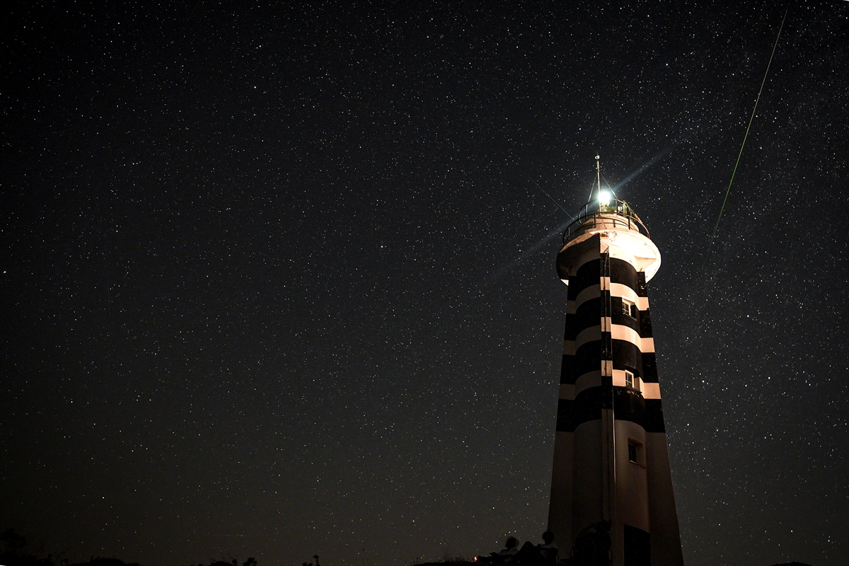 İzmir'de Perseid meteor yağmuru 