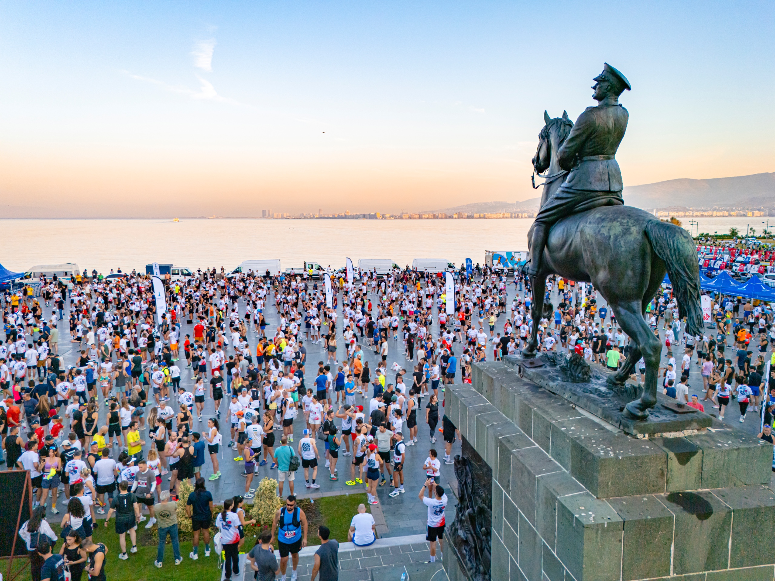İzmir'de 9 Eylül Yarı Maratonu heyecanı