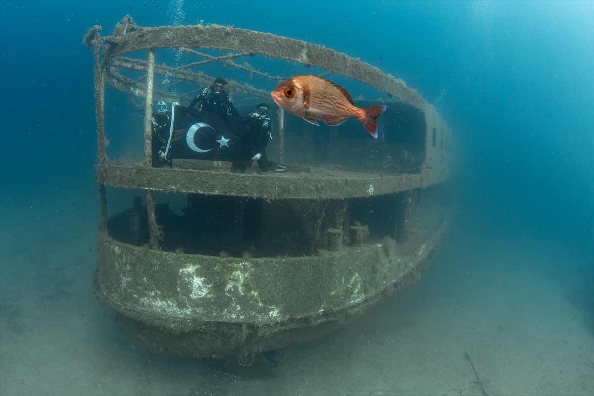 Karaburun'un su altı güzellikleri