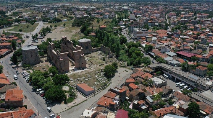 Bergama daki  Antik Selinos Su Kanalı nda restorasyon başlıyor