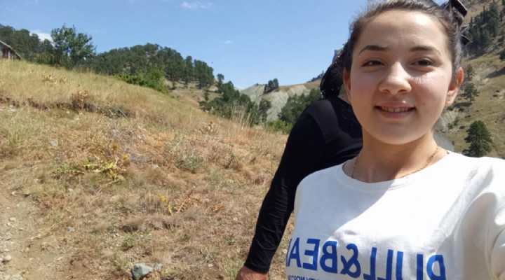  Birazdan gelirim  diyerek evden çıkan 16 yaşındaki Nesrin den haber alınamıyor