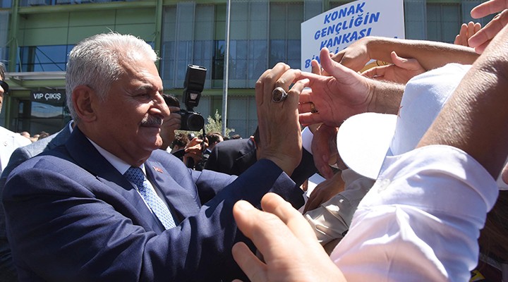 Binali Yıldırım:  İzmir bizim gönlümüzdedir 